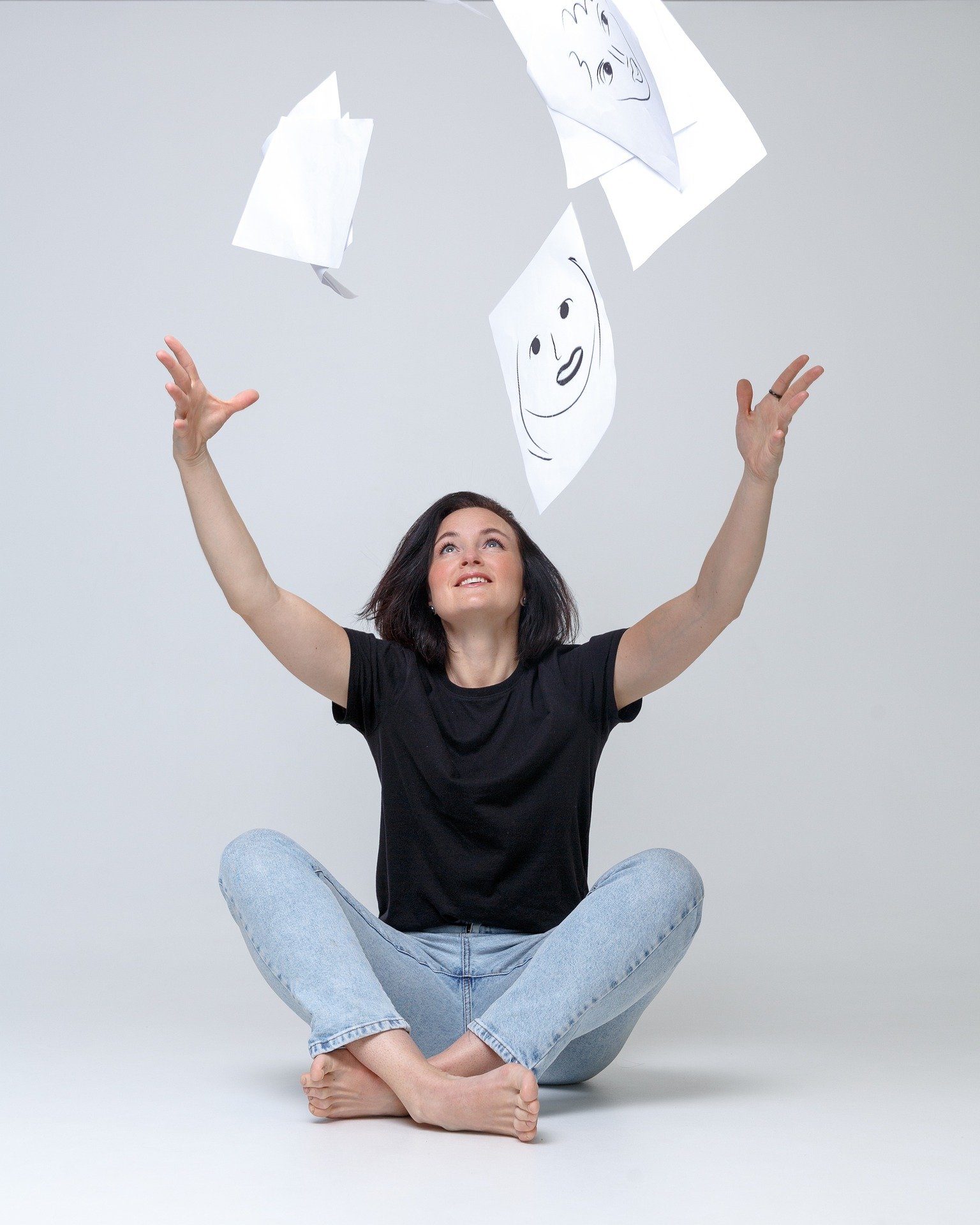 woman pic in happy mood